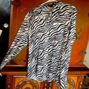 Boston Proper 🦓 Zebra Print Blouse-10
